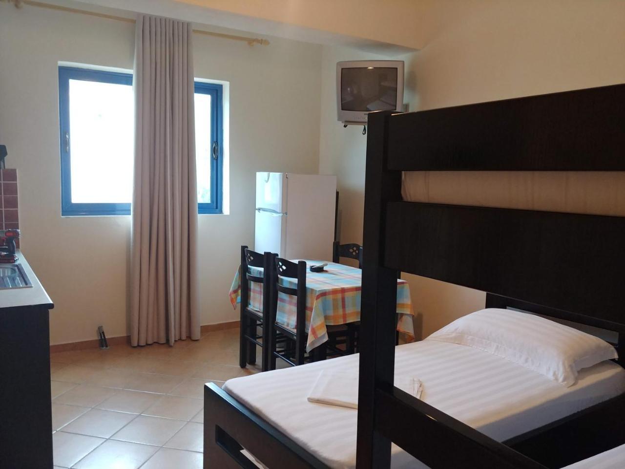 Rezidenca Cekodhima Hotel Radhimë